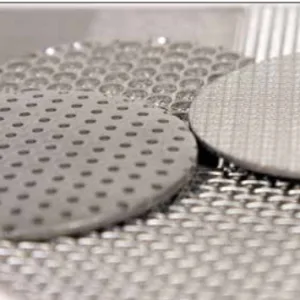 Sinterflo® MC - Filtru realizat dintr-un compozit de plase metalice sinterizate, Porvair