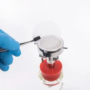 Filtre din plasă de poliester cu dimensiuni variate între 5 și 1000 µm